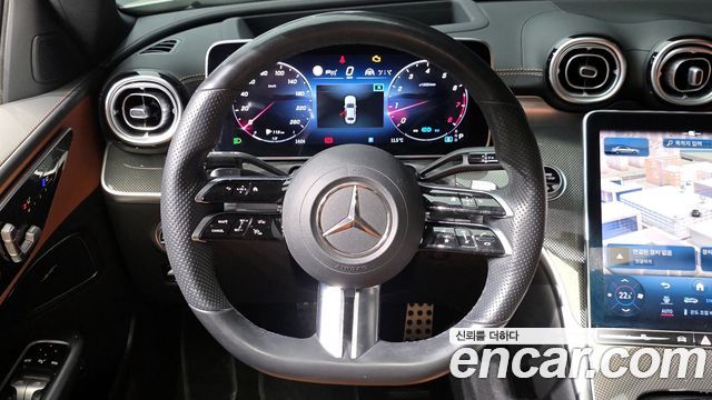 Mercedes-Benz C-Class 2022 — photo 13