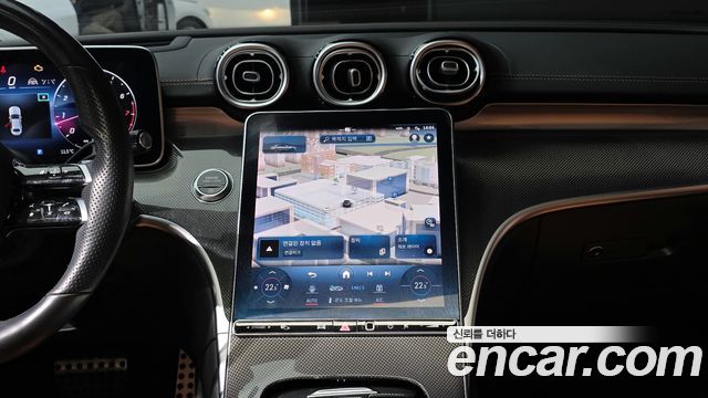 Mercedes-Benz C-Class 2022 — photo 19