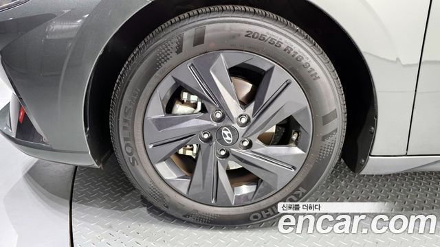 Hyundai AVANTE 2022 — photo 5