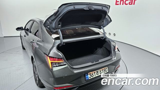 Hyundai AVANTE 2022 — photo 20