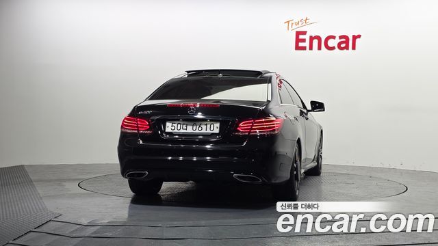Mercedes-Benz E-Class 2016 — photo 4