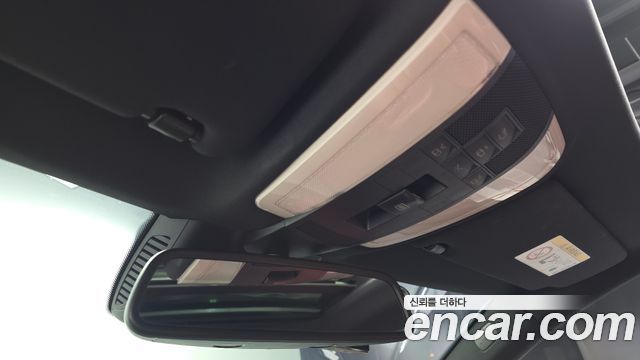 Mercedes-Benz E-Class 2016 — photo 18