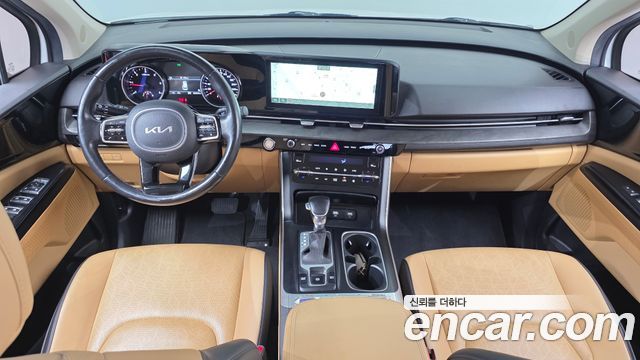 Kia Canival 2023 — photo 7