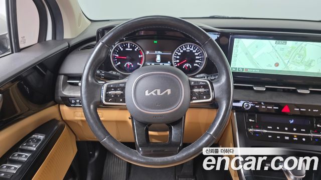 Kia Canival 2023 — photo 13