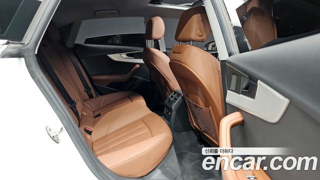 Audi A5 2021 — photo 11