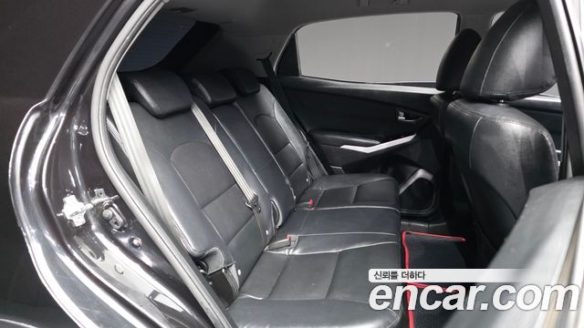 KG Mobility KORANDO 2017 — photo 12