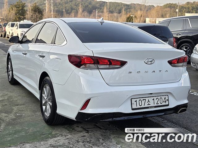 Hyundai Sonata 2019 — photo 18