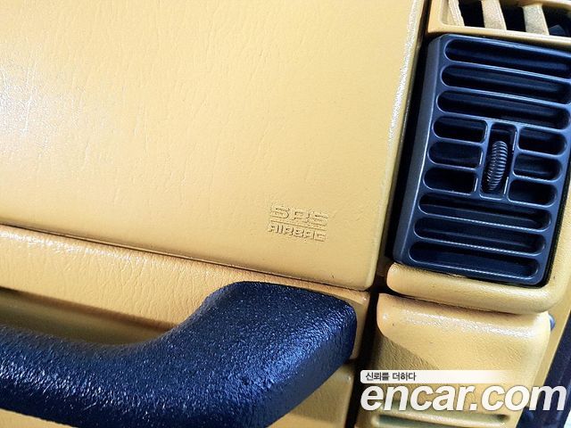 Jeep Wrangler 1997 — photo 14