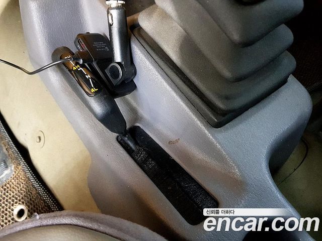 Jeep Wrangler 1997 — photo 18