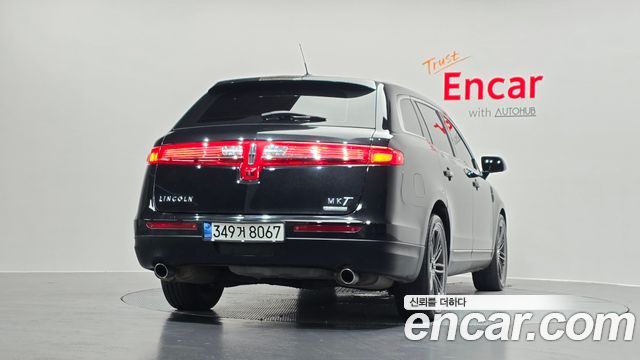 Lincoln MKT 2014 — photo 4