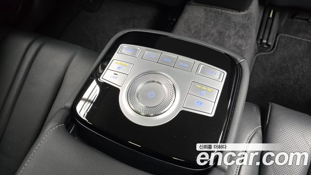 Genesis G80 2021 — photo 19