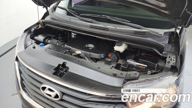 Hyundai Starex 2019 — photo 6