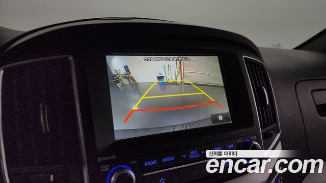 Hyundai Starex 2019 — photo 15