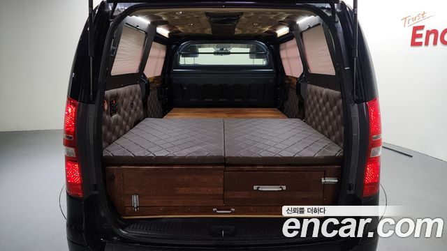 Hyundai Starex 2019 — photo 20