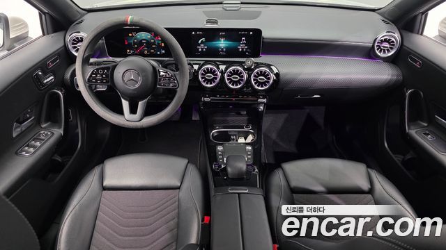 Mercedes-Benz A-Class 2020 — photo 7
