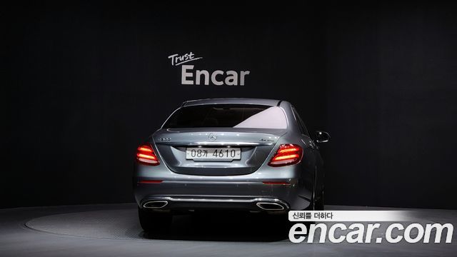 Mercedes-Benz E-Class 2019 — photo 4