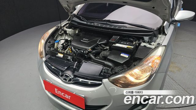 Hyundai AVANTE 2011 — photo 6