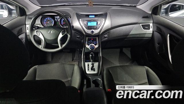 Hyundai AVANTE 2011 — photo 7