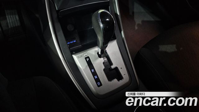 Hyundai AVANTE 2011 — photo 9