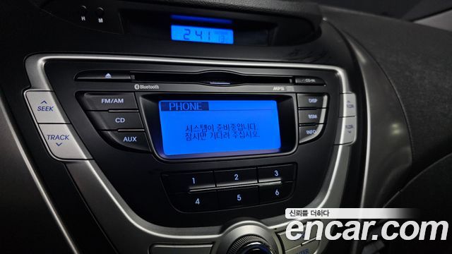 Hyundai AVANTE 2011 — photo 15