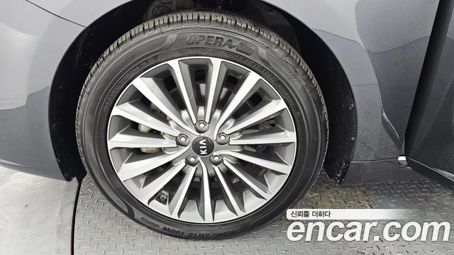 Kia K7 2016 — photo 5