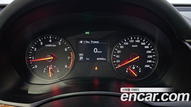 Kia K7 2016 — photo 8