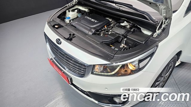 Kia Canival 2018 — photo 6