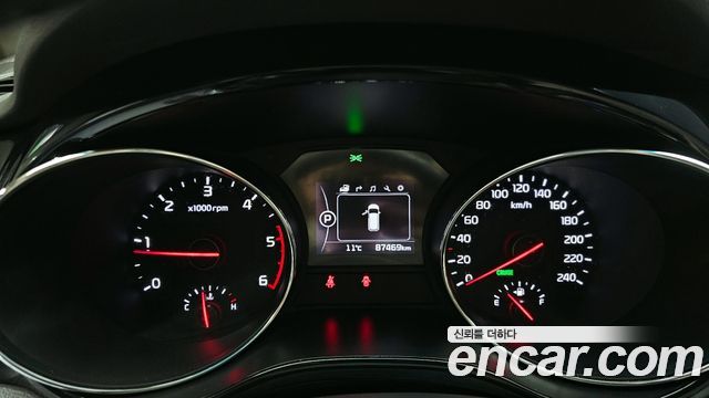 Kia Canival 2018 — photo 8