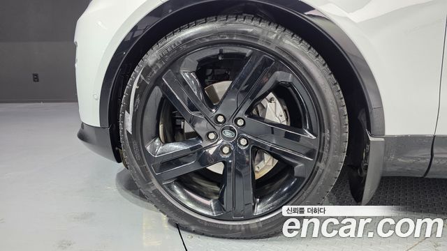 Land Rover Discovery 2024 — photo 5