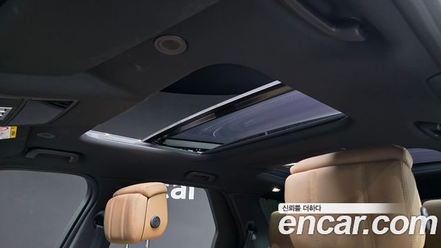Land Rover Discovery 2024 — photo 16