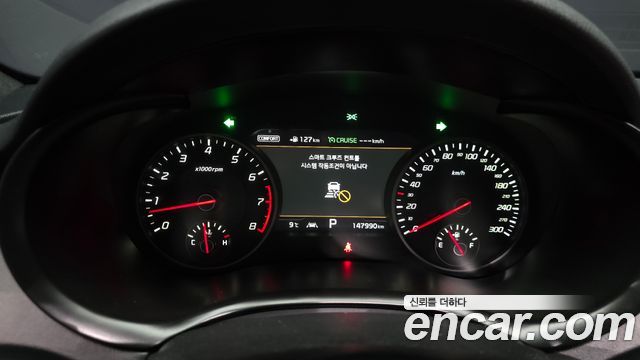 Kia Stinger 2018 — photo 9
