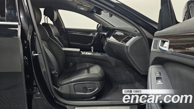 Genesis G80 2017 — photo 10
