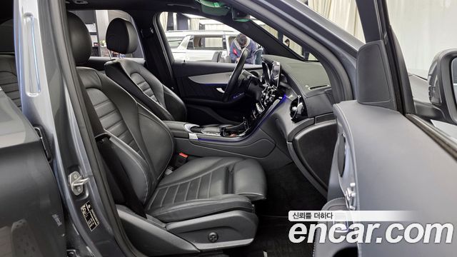Mercedes-Benz GLC-Class 2021 — photo 10