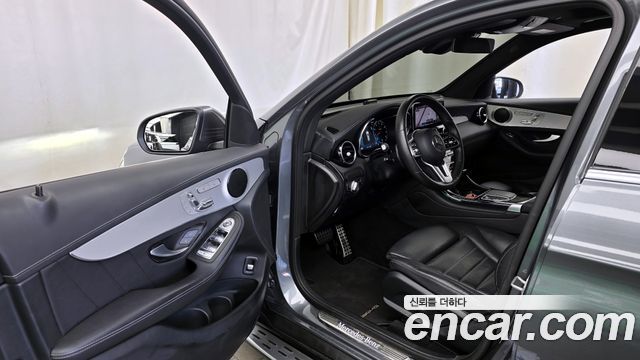 Mercedes-Benz GLC-Class 2021 — photo 11