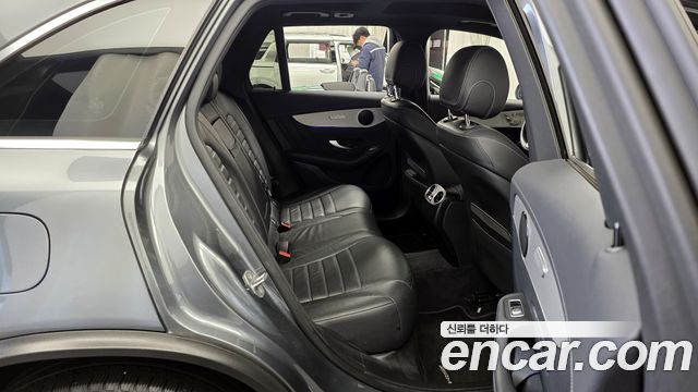 Mercedes-Benz GLC-Class 2021 — photo 12