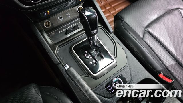 KG Mobility Rexton 2019 — photo 9