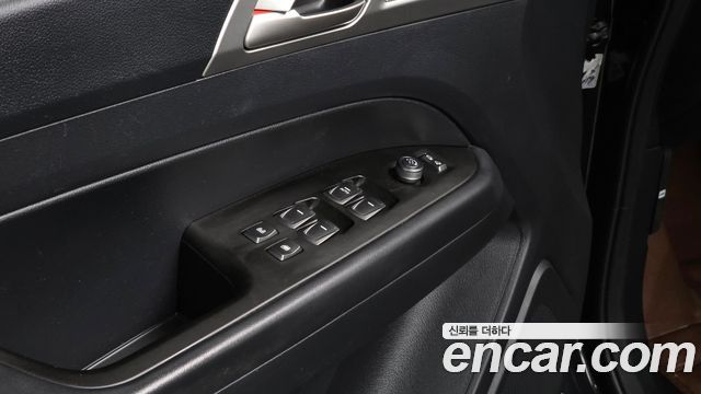 KG Mobility Rexton 2019 — photo 18