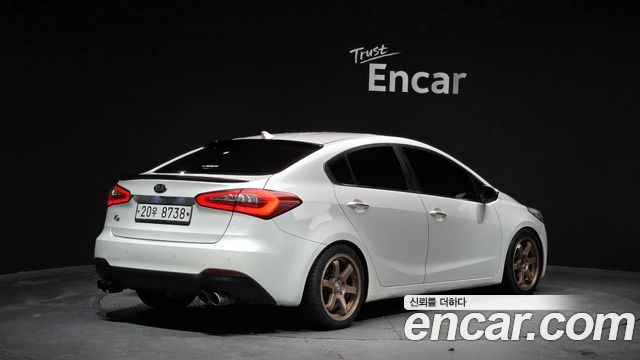 Kia K3 2015 — photo 2
