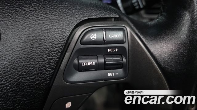 Kia K3 2015 — photo 19