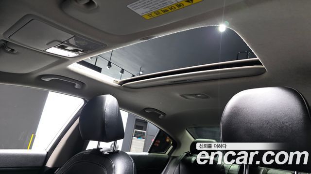 Kia K3 2015 — photo 20