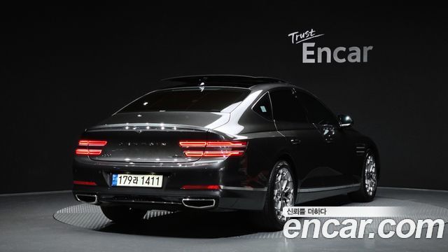 Genesis G80 2022 — photo 2