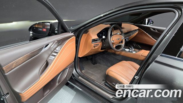 Genesis G80 2022 — photo 10