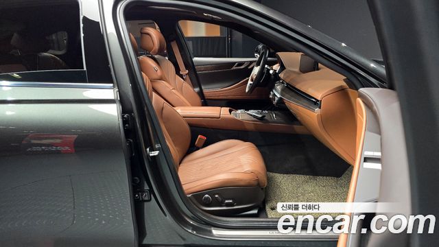 Genesis G80 2022 — photo 11