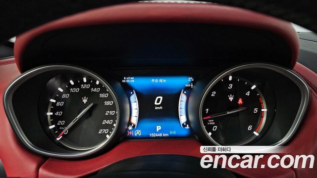 Maserati Levante 2017 — photo 8