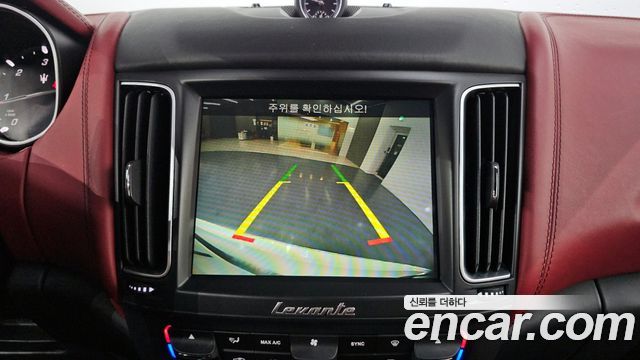 Maserati Levante 2017 — photo 13