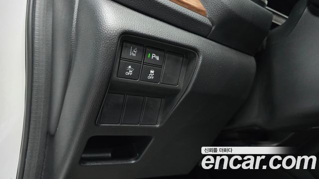Honda CR-V 2019 — photo 14