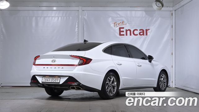 Hyundai Sonata 2022 — photo 2