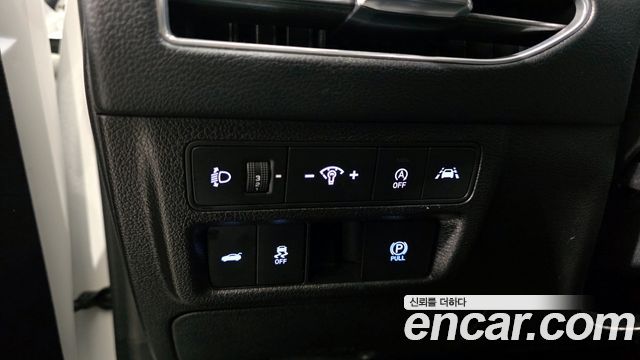 Hyundai Sonata 2022 — photo 17