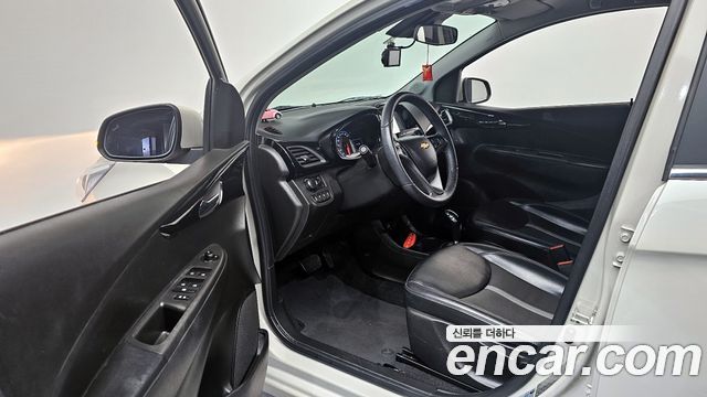 Chevrolet Korea Spark 2019 — photo 11