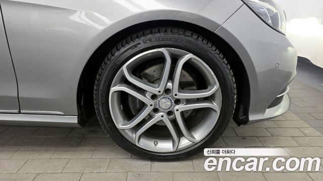 Mercedes-Benz E-Class 2015 — photo 5